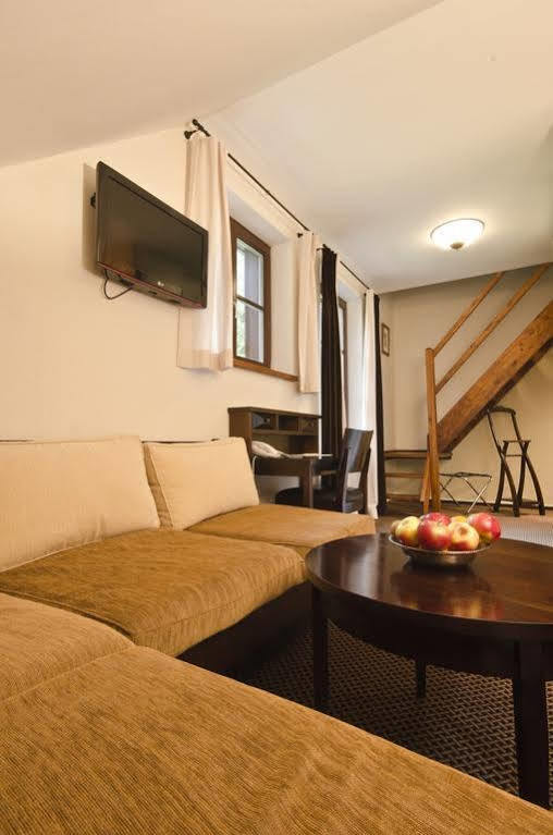 Hotel Annín Εξωτερικό φωτογραφία